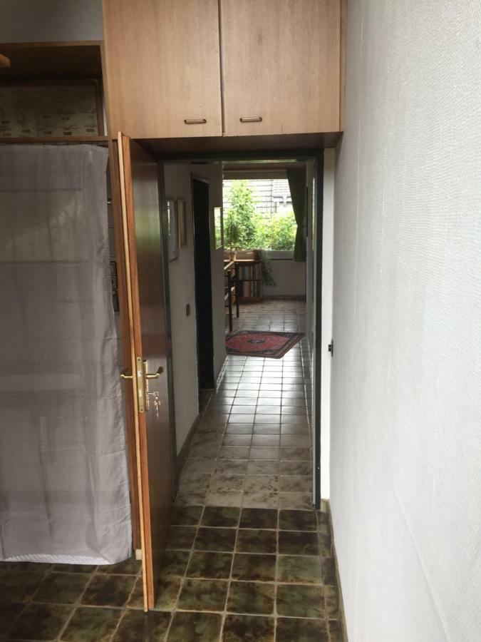 Duesseldorfer Privatzimmer Екстер'єр фото